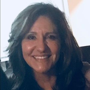 Meet your Posher, Haydee